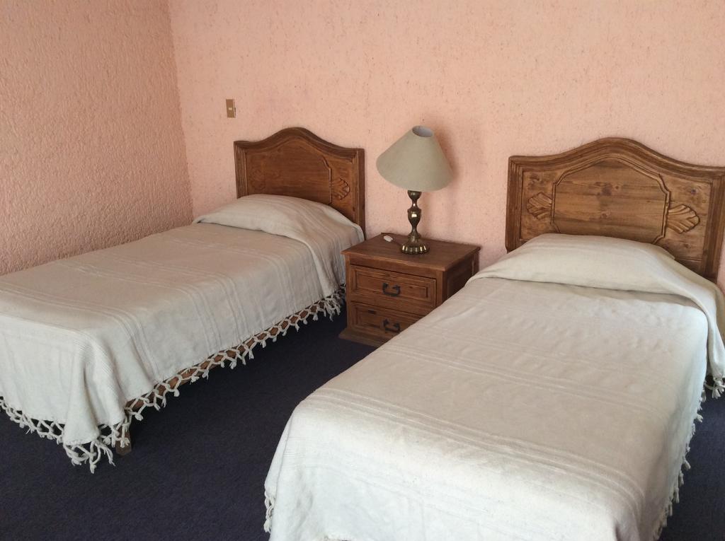 Hotel Villa De La Plata Guanajuato Quarto foto